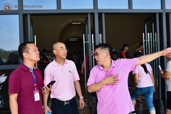 1568005441823197.png blob.png